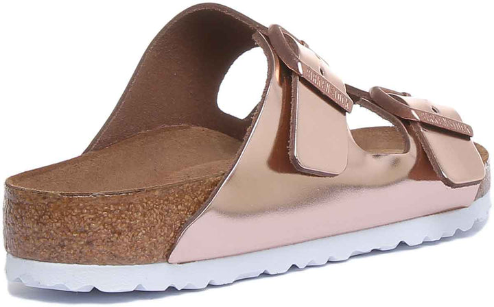 Birkenstock Arizona Sandalo metallico a 2 cinturini con suola morbida da donna in rame