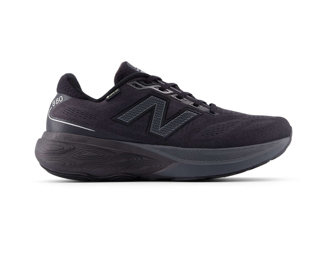 Chaussures de trail larges New Balance 880 V15 GTX pour hommes